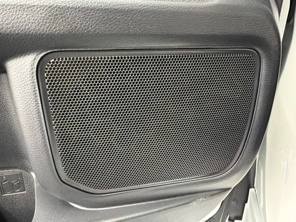 Certified 2026 Toyota Sienna XSE FWD image 21