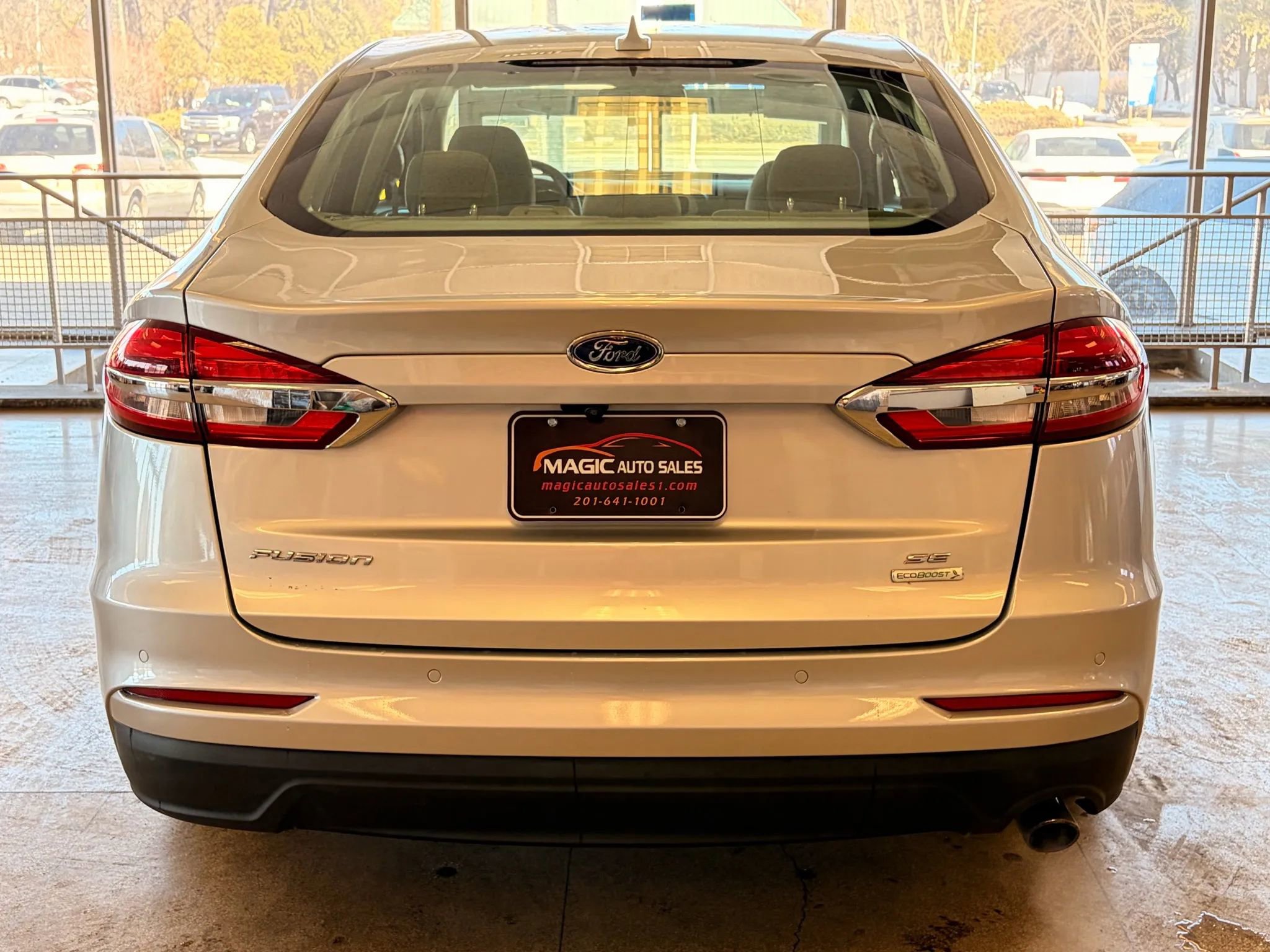 Used 2019 Ford Fusion SE image 47
