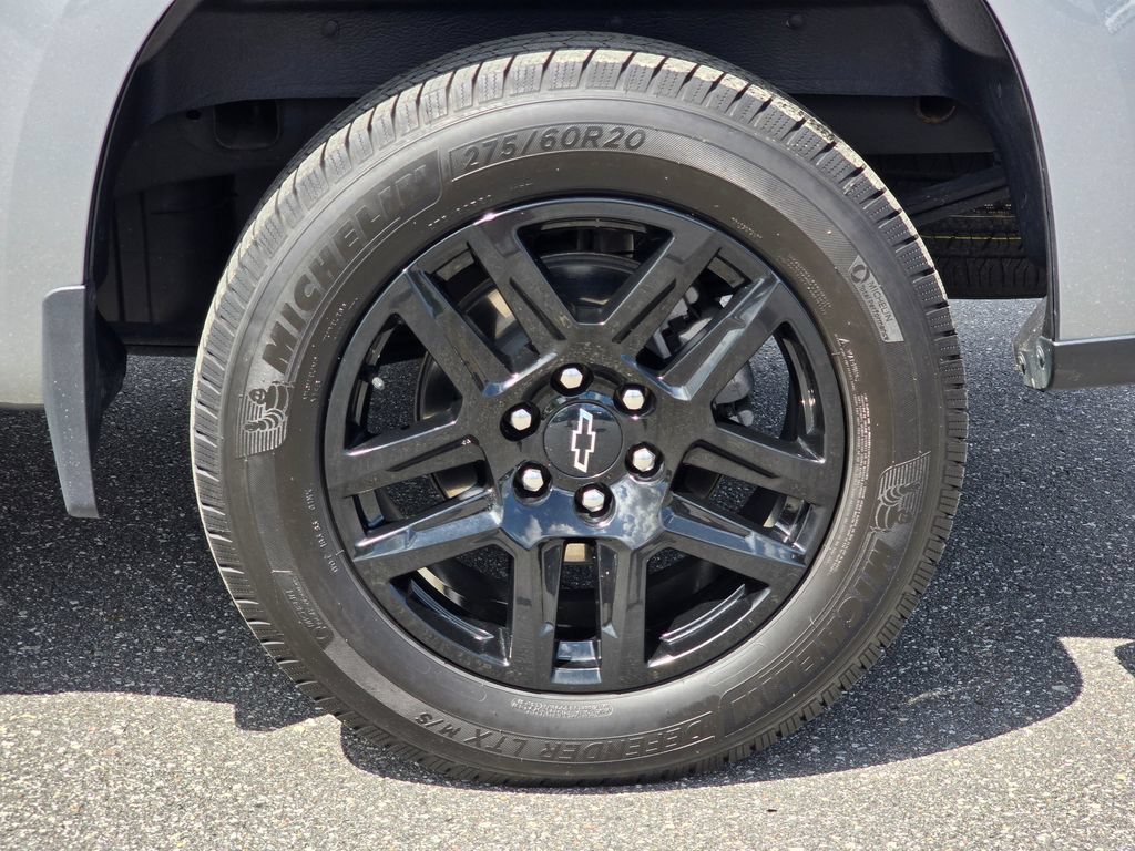 Certified 2024 Chevrolet Silverado 1500 RST AWD/4WD image 24