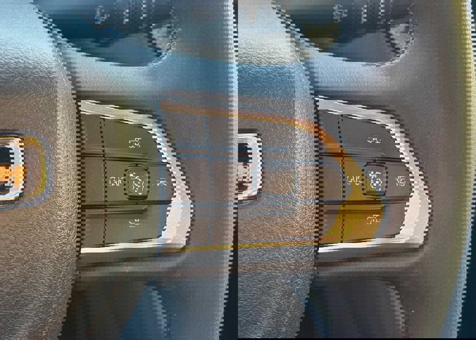 Used 2023 Jeep Compass Altitude w/ Convenience Group image 32