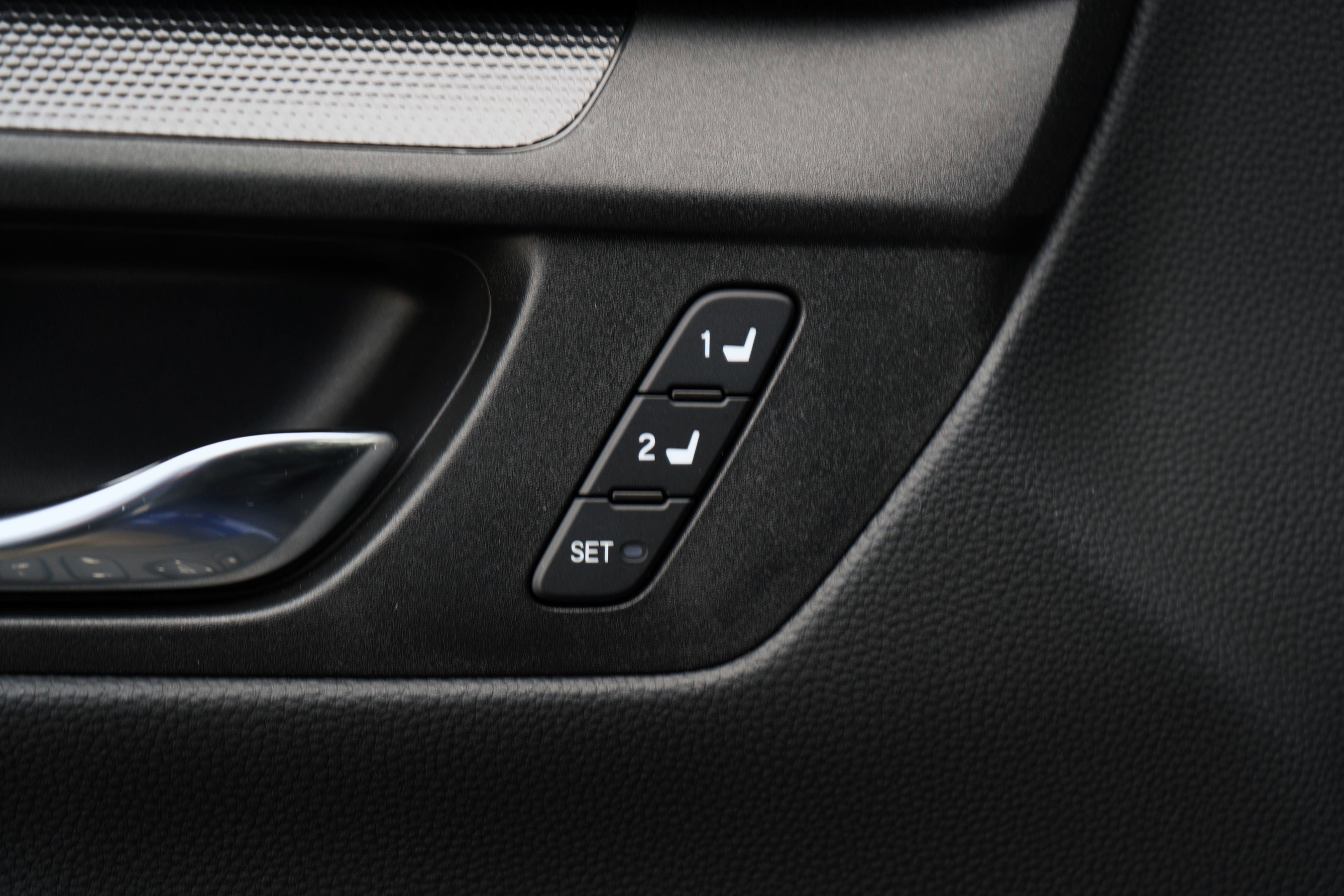 Used 2025 Honda CR-V Sport-L image 39