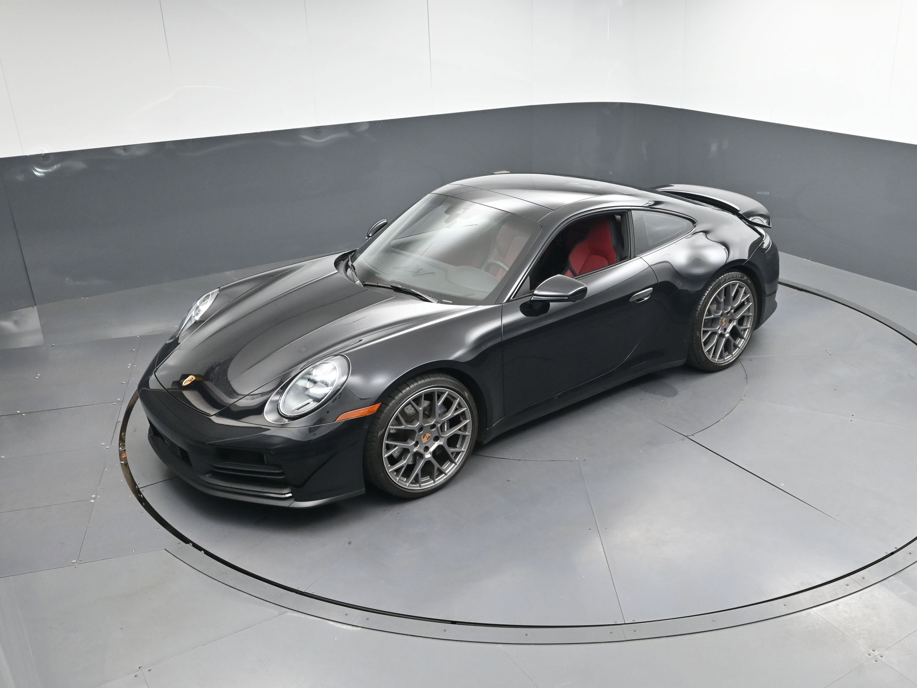 Certified 2025 Porsche 911 Carrera image 35