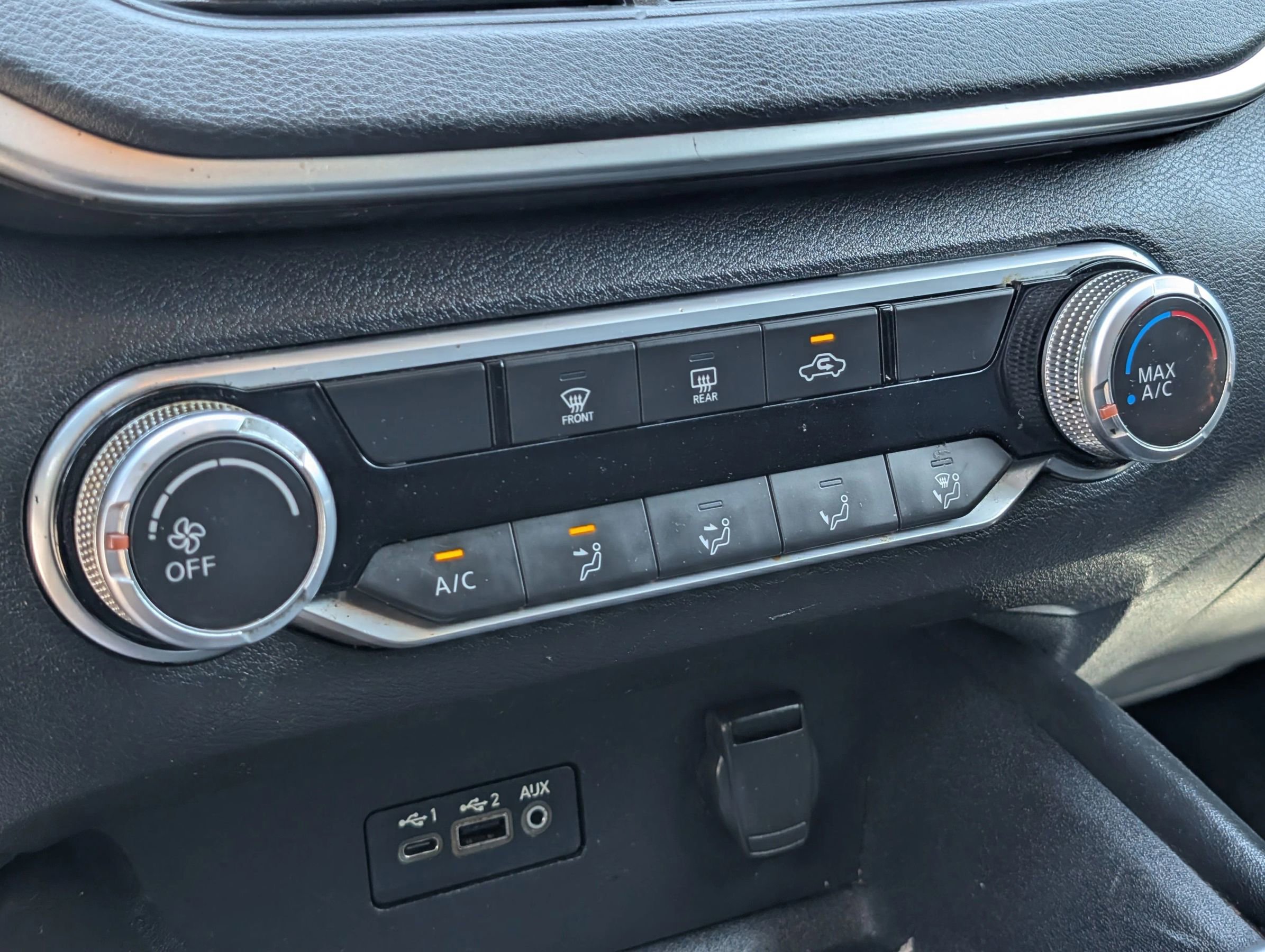 Used 2019 Nissan Altima 2.5 SR FWD image 25