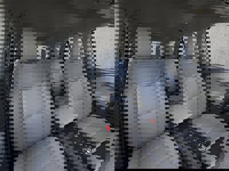 New 2026 Ford Explorer Active w/ Active Comfort Package image 10