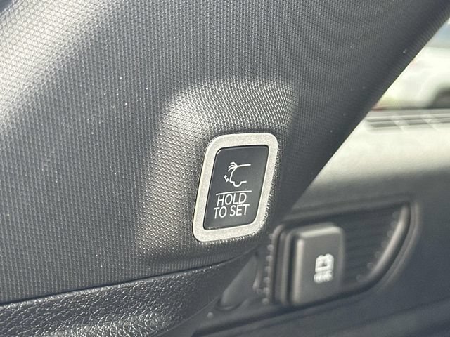 New 2026 Jeep Grand Cherokee Altitude AWD/4WD image 15