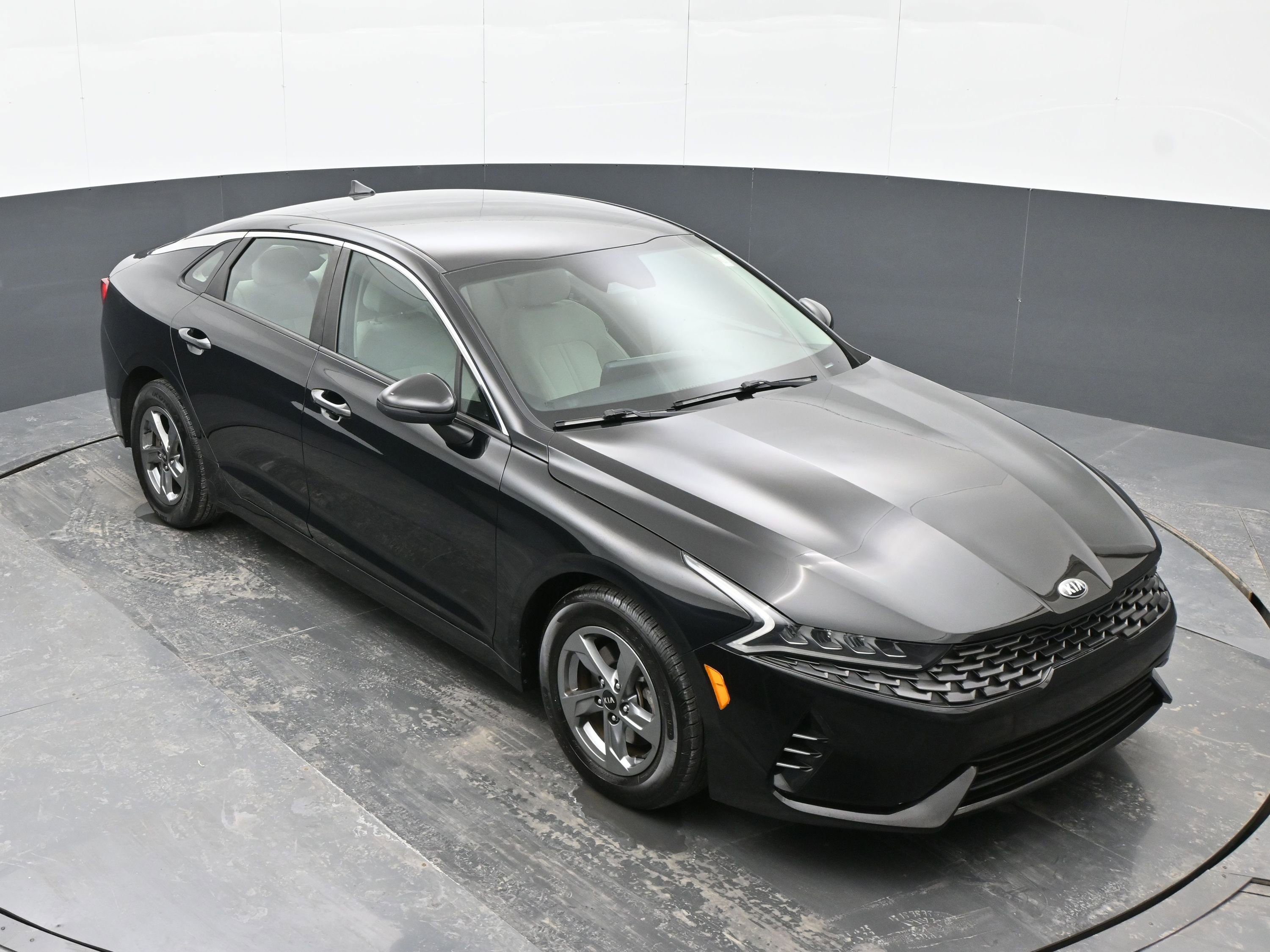 Used 2021 Kia K5 LXS image 29