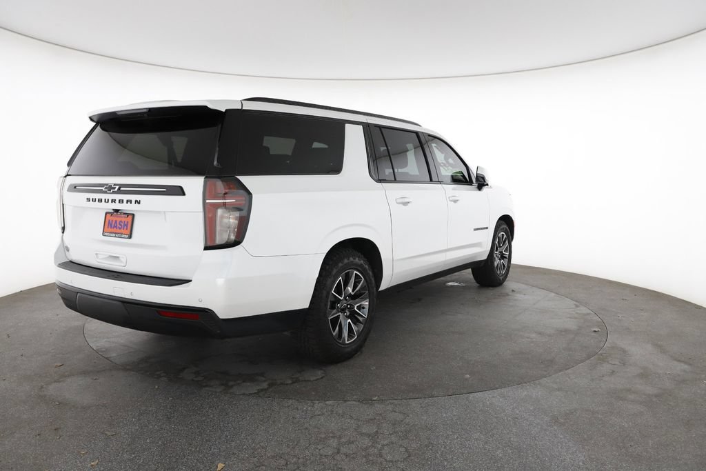 Certified 2024 Chevrolet Suburban Z71 w/ Z71 Off-Road Package AWD/4WD image 12
