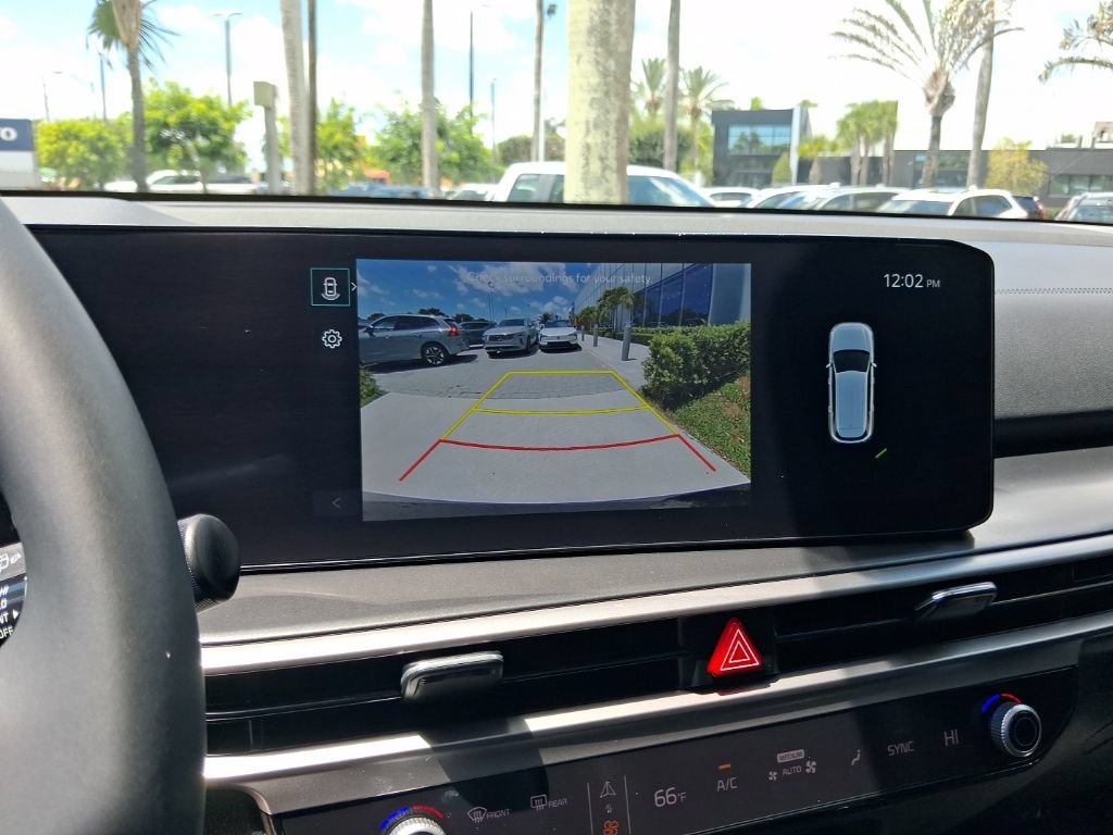 Used 2024 Kia Sorento S w/ Panoramic Sunroof Package FWD image 23