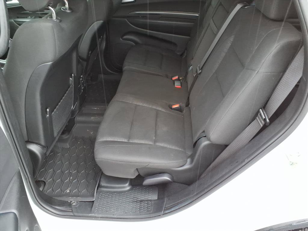 Used 2023 Dodge Durango SXT image 12