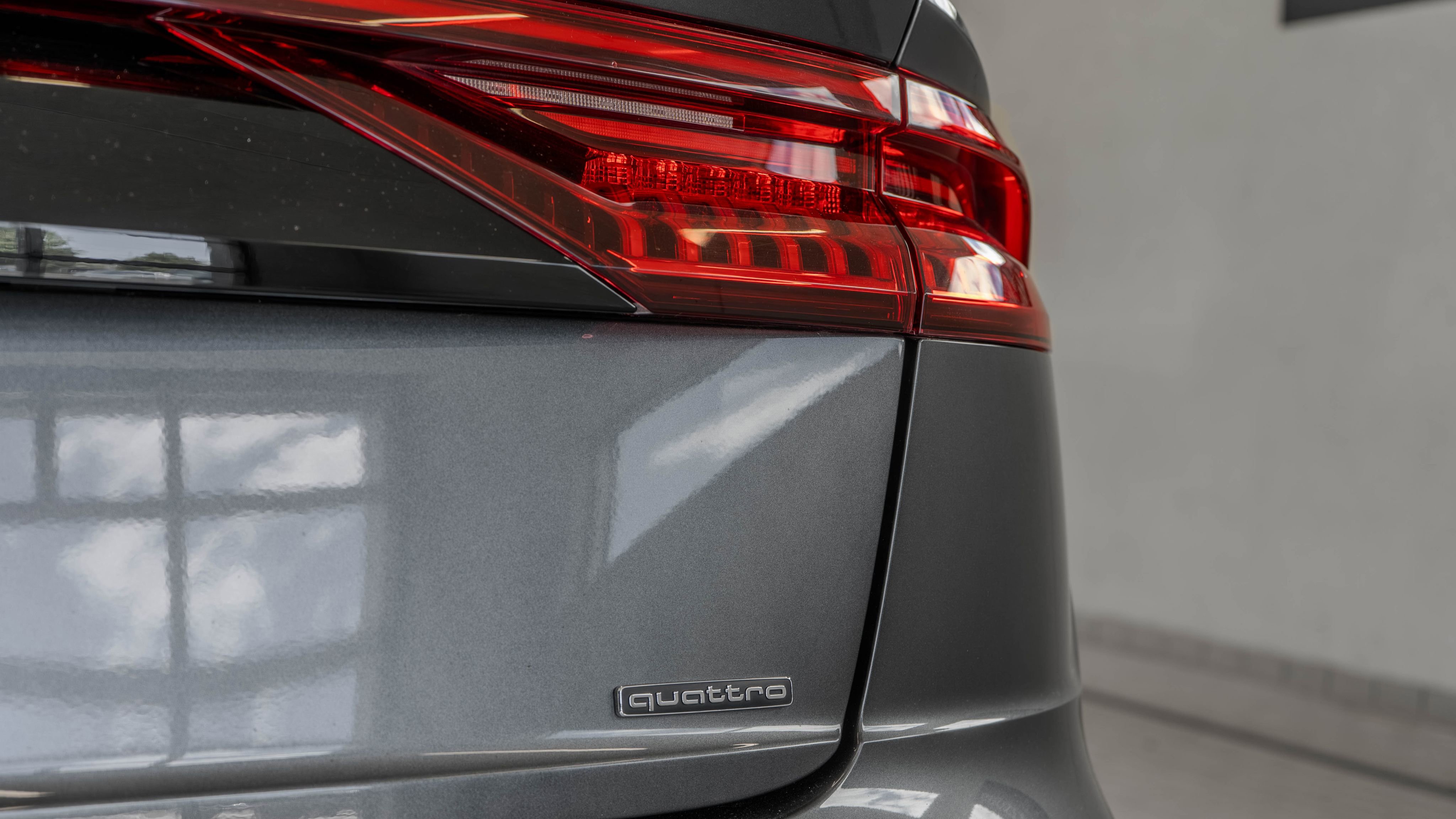Used 2020 Audi Q8 Premium Plus AWD/4WD image 24