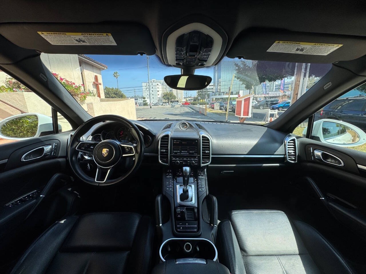 Used 2016 Porsche Cayenne AWD/4WD image 9