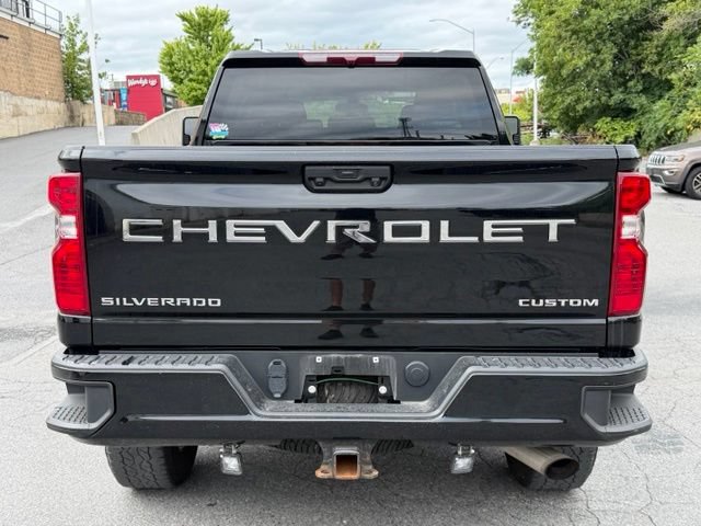 Used 2022 Chevrolet Silverado 2500 Custom w/ Custom Convenience Package AWD/4WD image 4