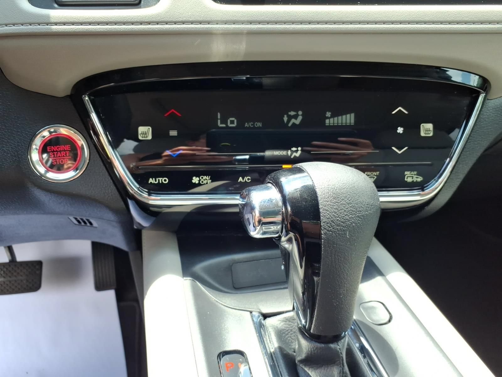 Used 2022 Honda HR-V EX image 26