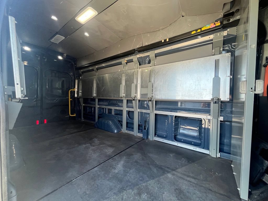 Used 2020 Ford Transit 250 148 High Roof Extended RWD image 7