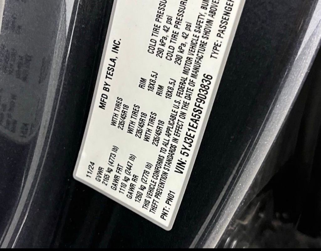 Used 2025 Tesla Model 3 Long Range image 29