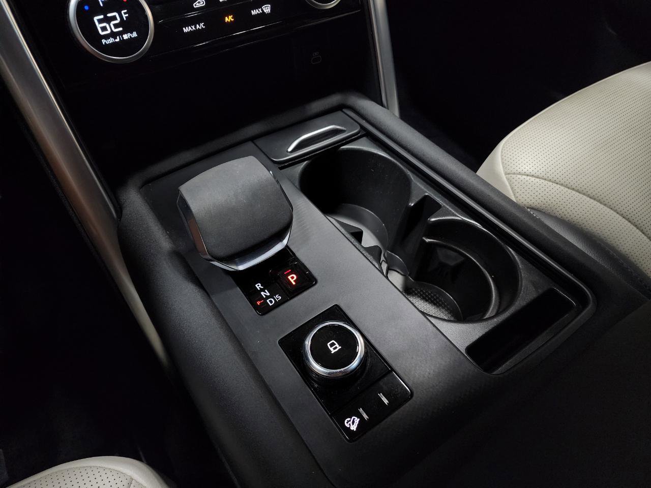 Used 2022 Land Rover Discovery S R-Dynamic image 45