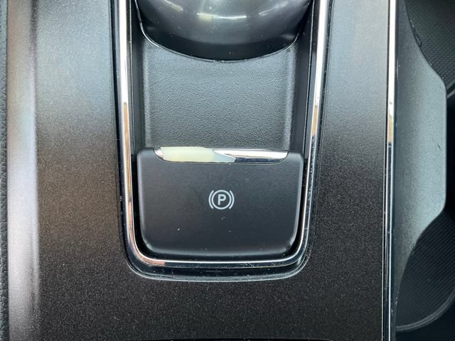 Used 2018 Ford Fusion S FWD image 21