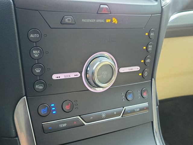 Used 2020 Ford Edge Titanium w/ Equipment Group 301A FWD image 35