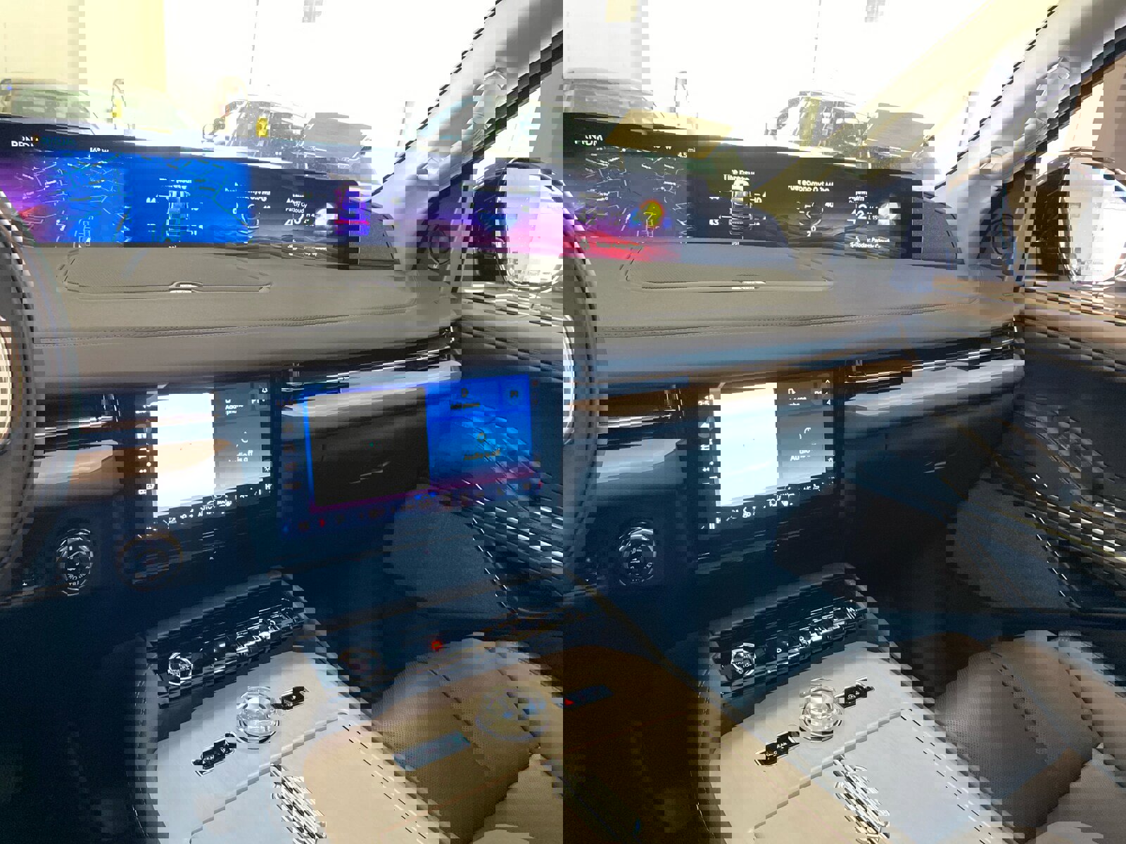 New 2026 Lincoln Navigator Reserve image 17