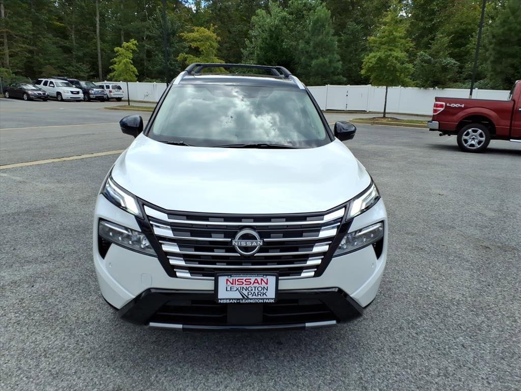 New 2026 Nissan Rogue Platinum image 10