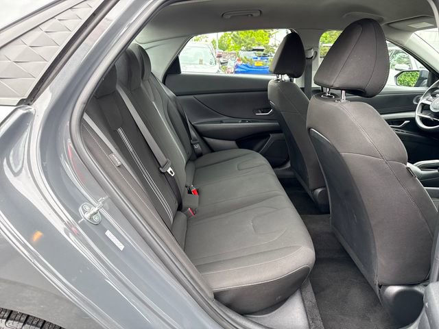 Used 2024 Hyundai Elantra SEL FWD image 10