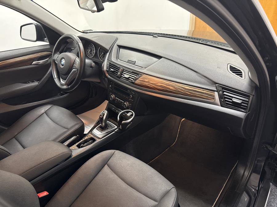 Used 2015 BMW X1 xDrive28i image 14
