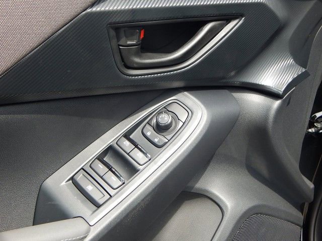 Certified 2025 Subaru Crosstrek 2.0i Premium image 14