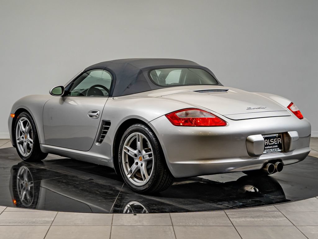 Used 2005 Porsche Boxster RWD image 3