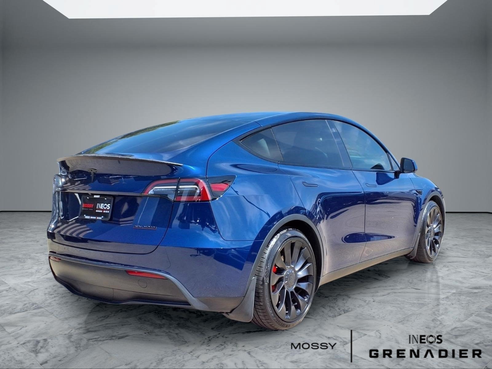 Used 2023 Tesla Model Y Performance AWD/4WD image 7