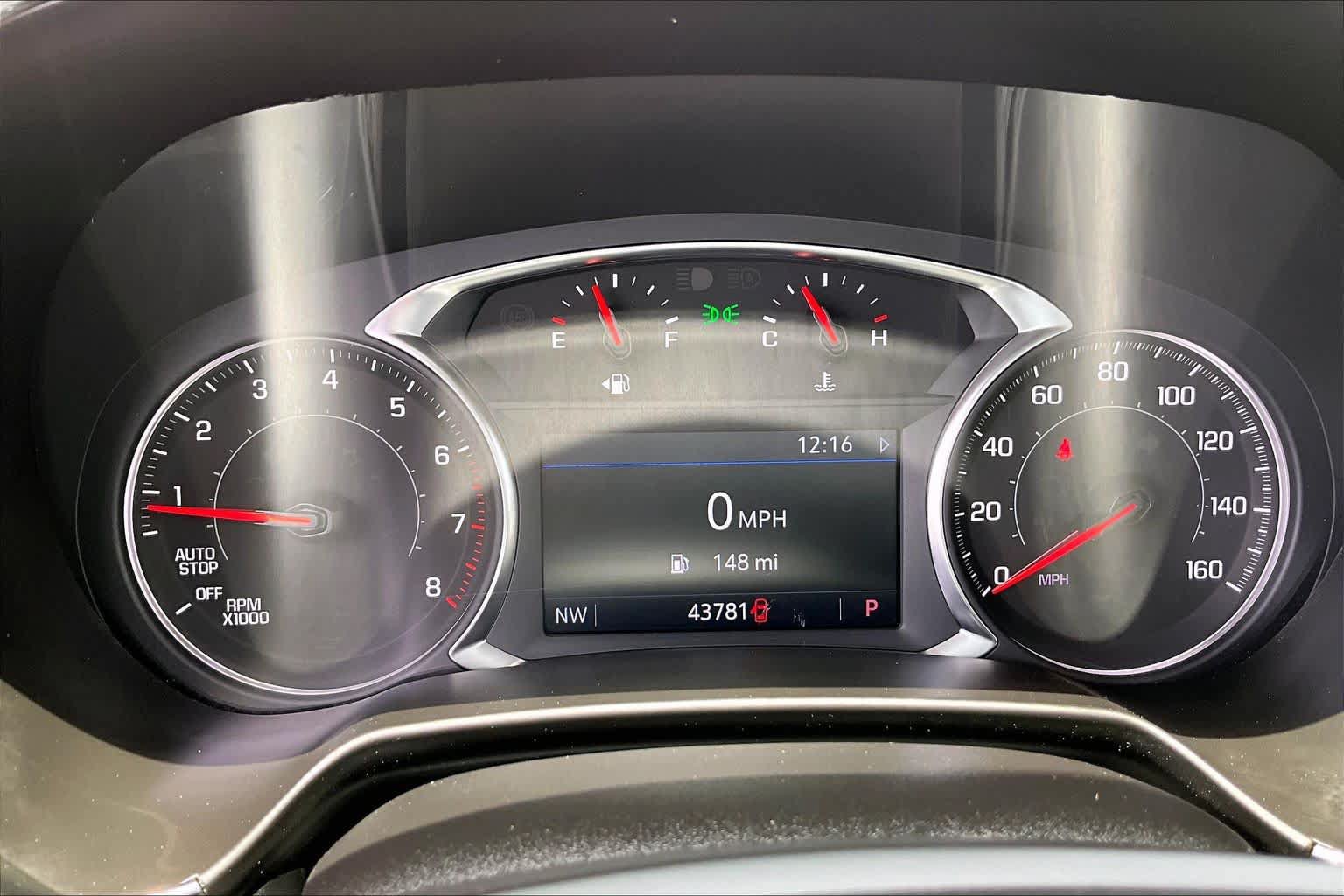 Used 2025 Chevrolet Blazer LT FWD image 24