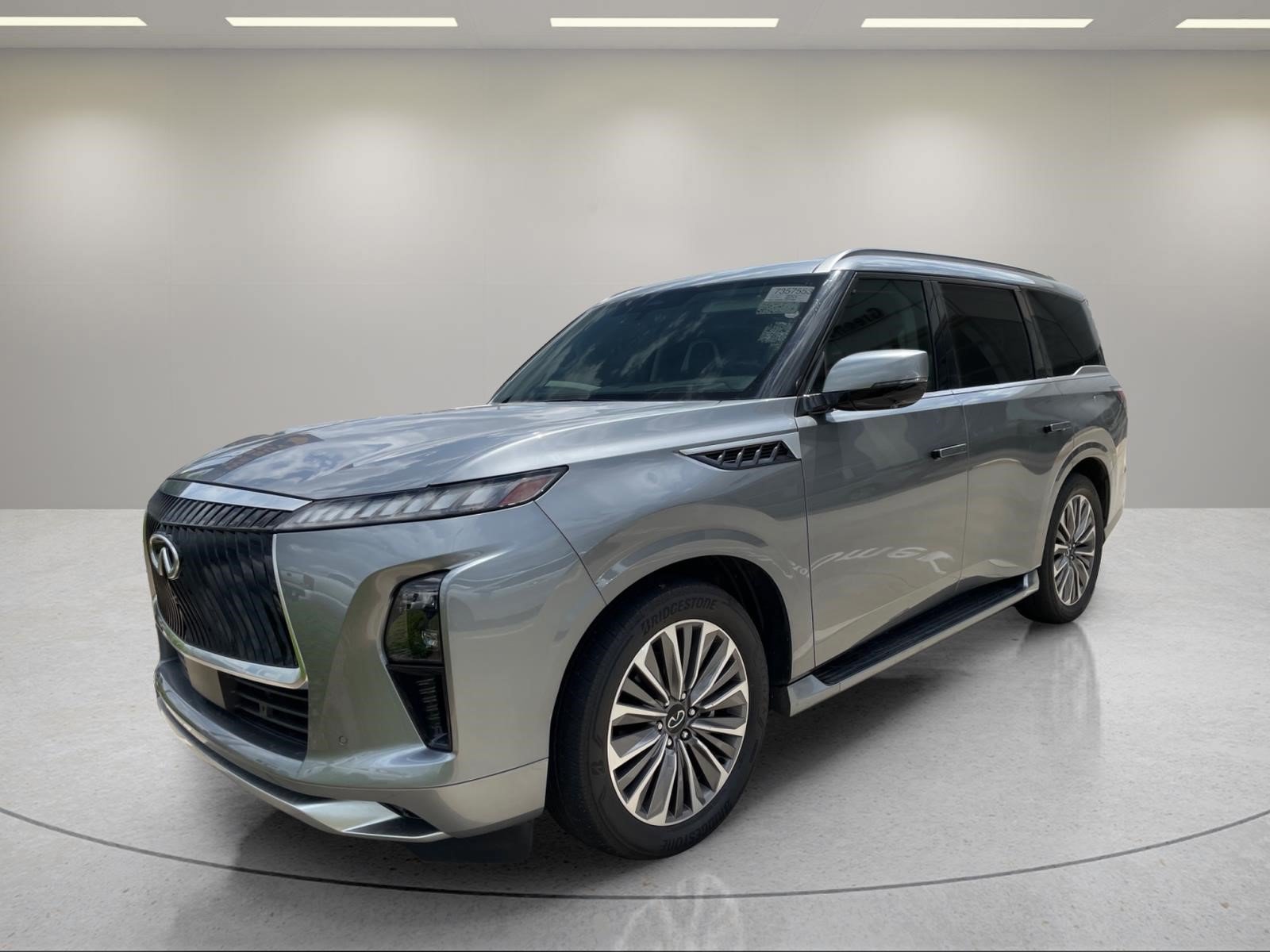 Used 2025 INFINITI QX80 Sensory AWD/4WD image 1