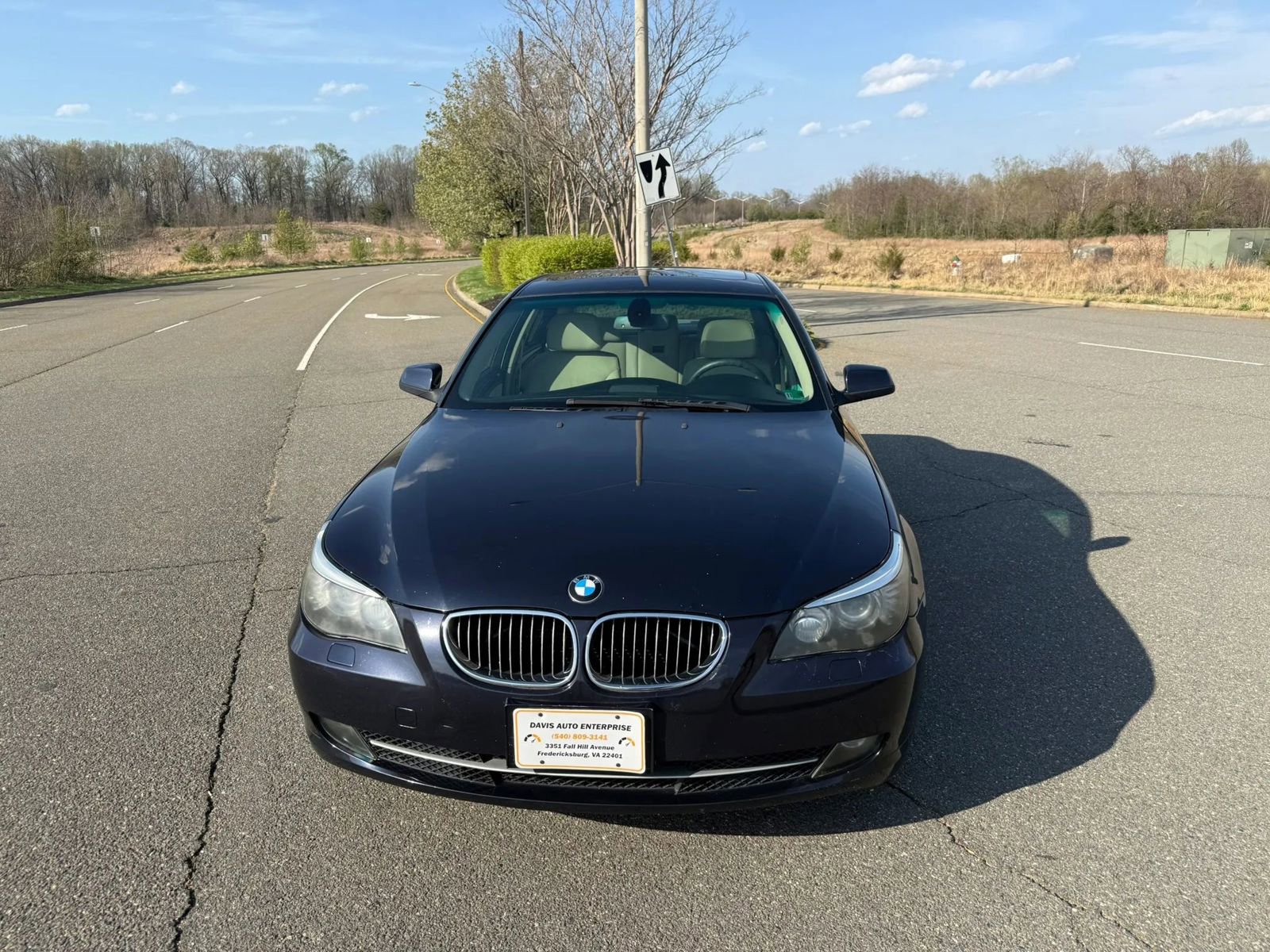 Used 2010 BMW 528i Sedan RWD image 6