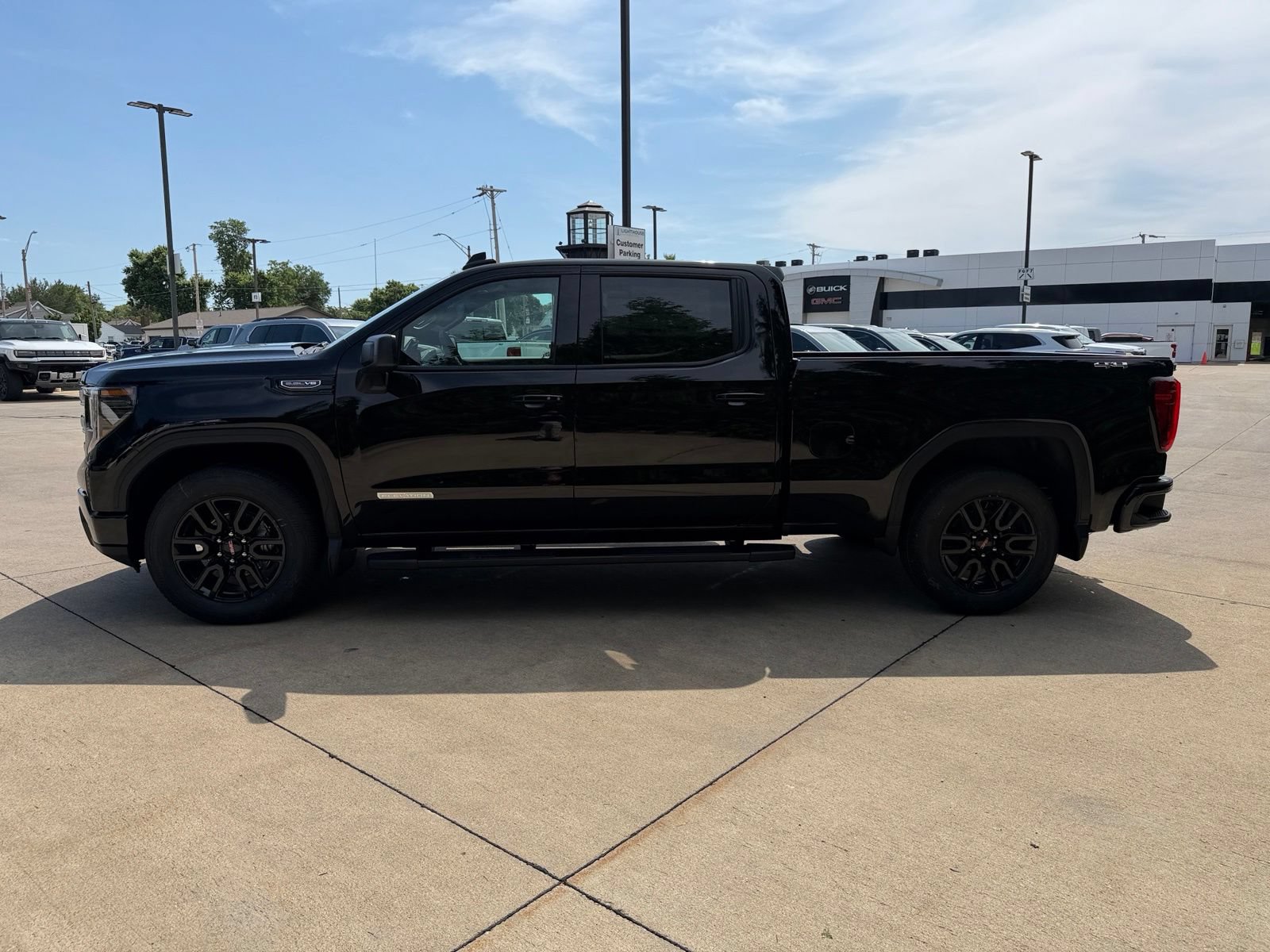 New 2026 GMC Sierra 1500 Elevation w/ Preferred Package AWD/4WD image 8