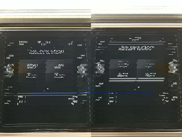 Used 2023 Volkswagen Atlas Cross Sport SE w/ Panoramic Sunroof Package image 13