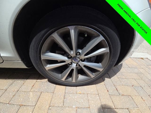 Used 2013 Volvo C70 T5 FWD image 12