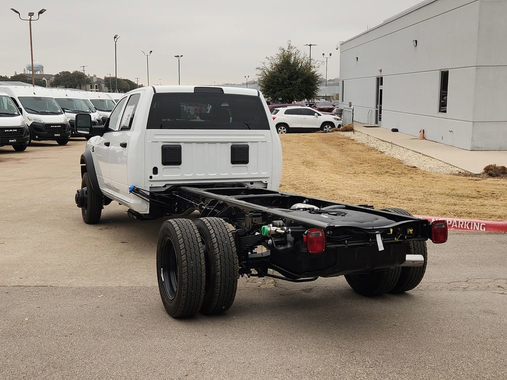 New 2026 RAM 5500 Tradesman AWD/4WD image 3
