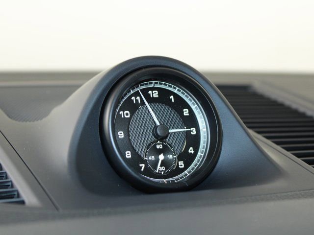 New 2026 Porsche Macan image 16