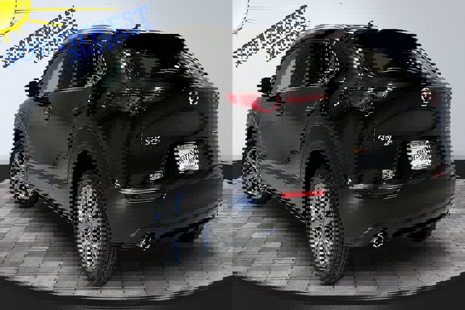 Used 2024 MAZDA CX-30 AWD 2.5 S w/ Premium Package image 4