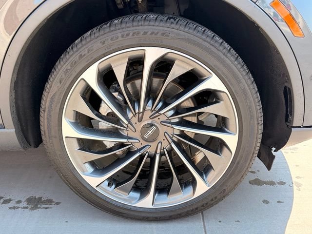 Used 2024 Lincoln Aviator Reserve w/ Equipment Group 201A AWD/4WD image 4