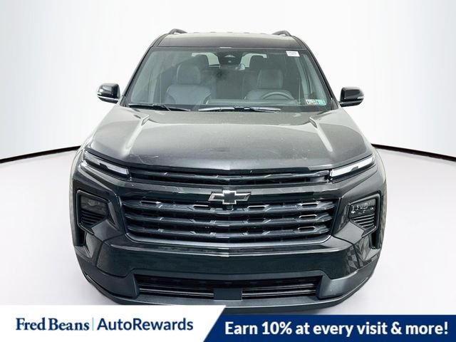 New 2026 Chevrolet Traverse LT w/ Midnight/Sport Edition AWD/4WD image 2