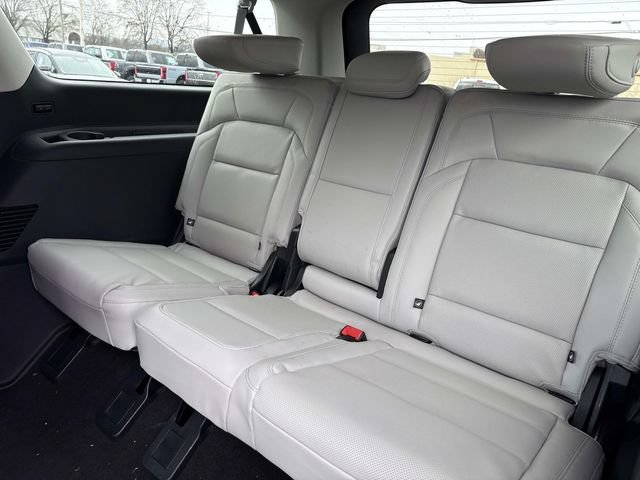 New 2026 Lincoln Navigator L Premier AWD/4WD image 19
