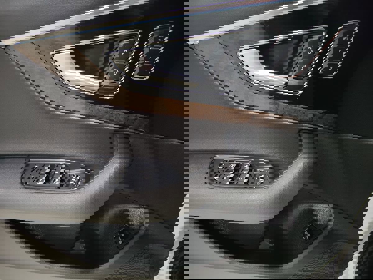 Used 2017 Audi Q7 3.0T Premium Plus image 23