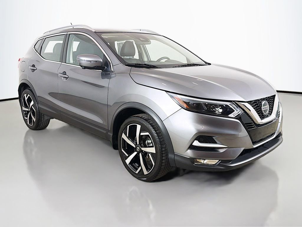 Used 2022 Nissan Rogue Sport SL w/ Premium Package AWD/4WD image 2