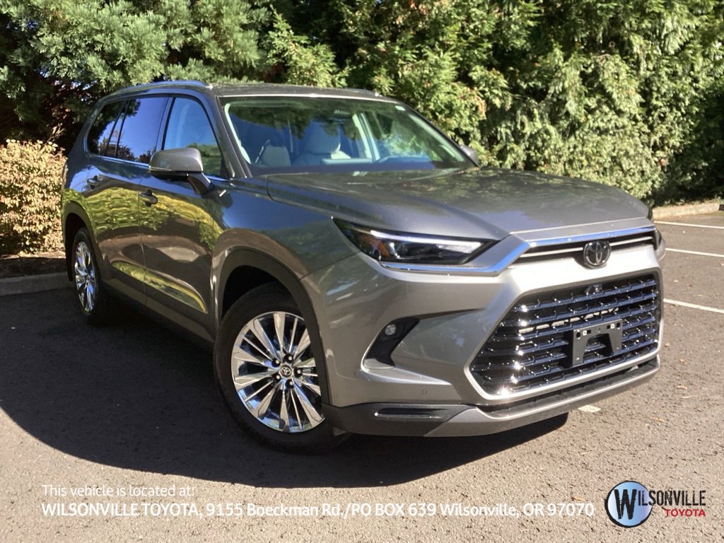Used 2025 Toyota Grand Highlander AWD