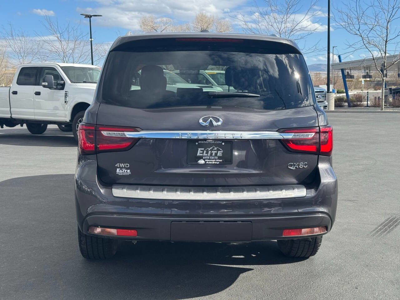 Used 2024 INFINITI QX80 Luxe image 7