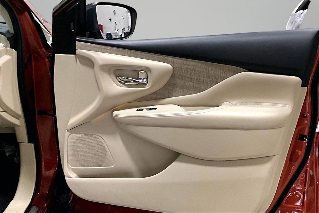 Used 2019 Nissan Murano SL image 28
