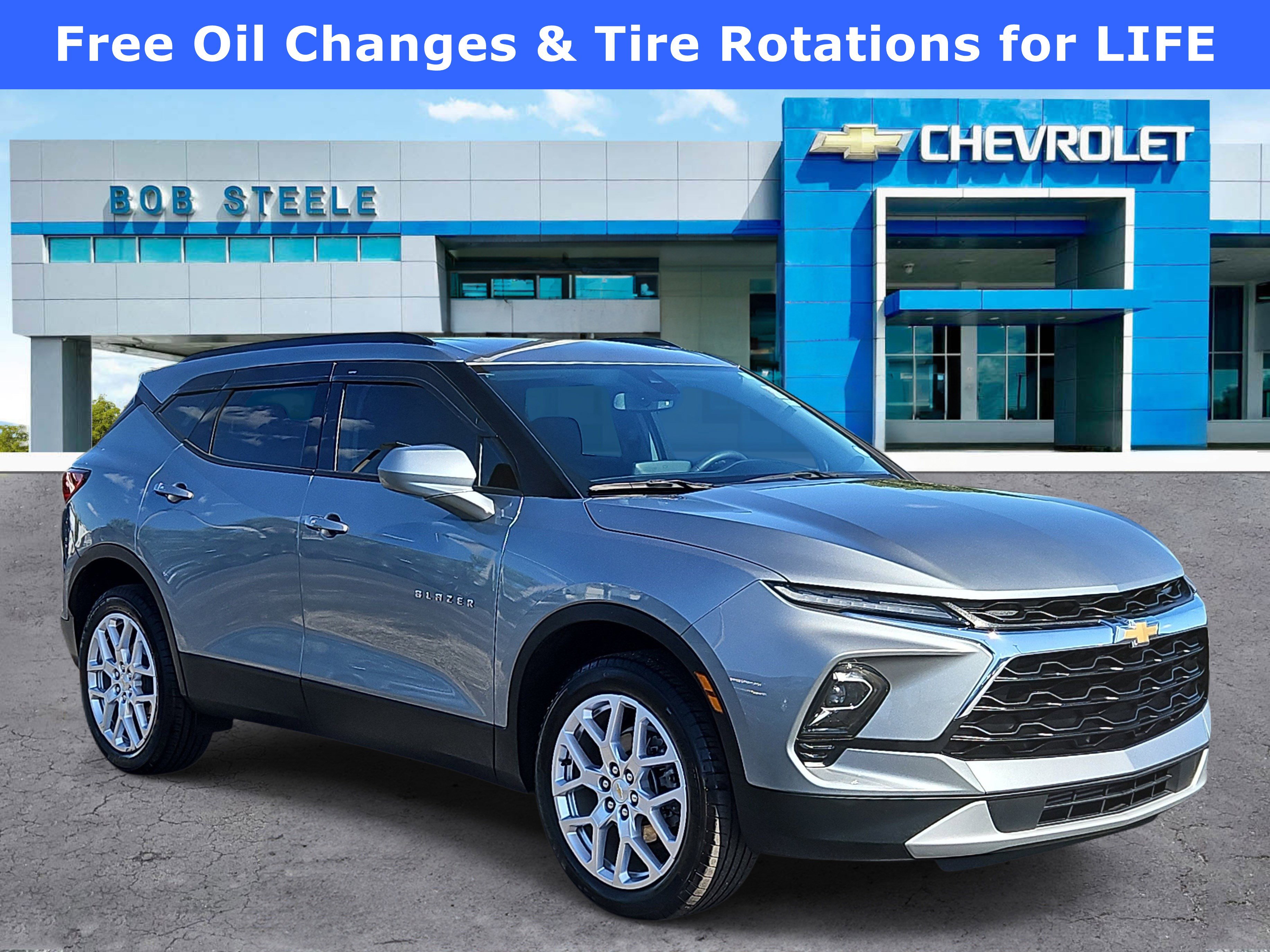 Used 2024 Chevrolet Blazer LT w/ Convenience Package FWD image 1