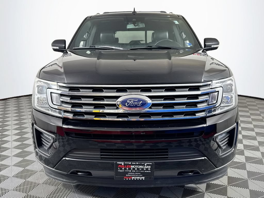 Used 2020 Ford Expedition XLT w/ Equipment Group 202A AWD/4WD image 2