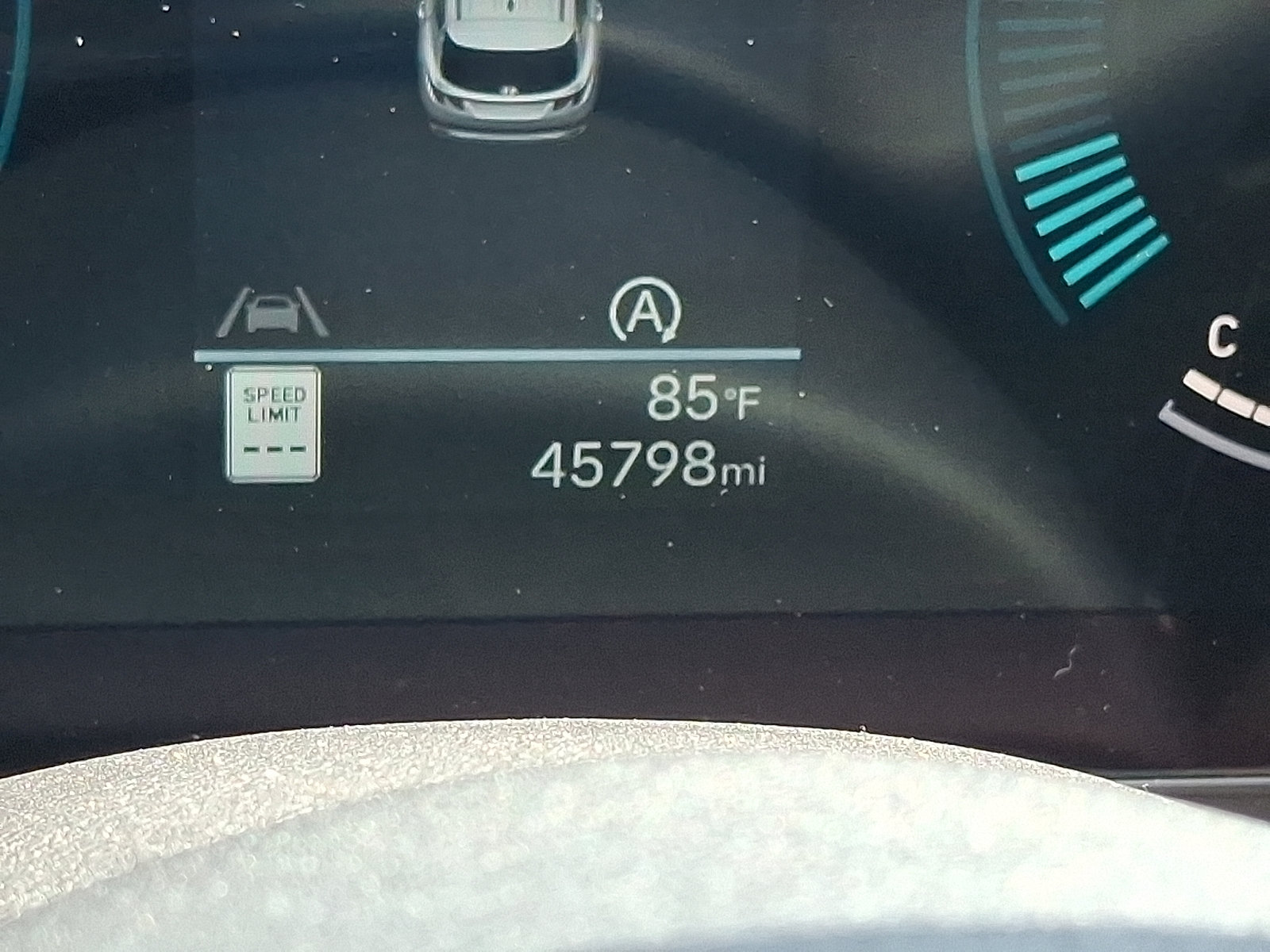 Used 2025 Hyundai Tucson SEL AWD/4WD image 19