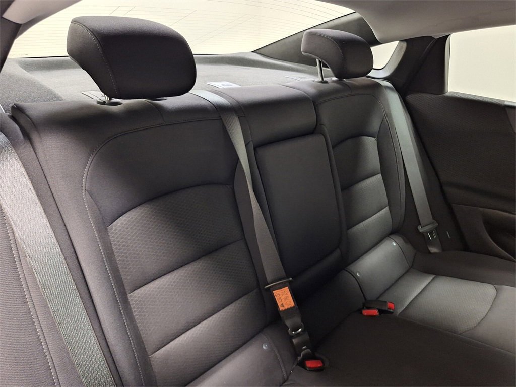 Used 2024 Chevrolet Malibu LT image 27